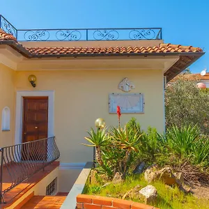 la-villetta-della-meridiana.hotelitalianriviera.com/